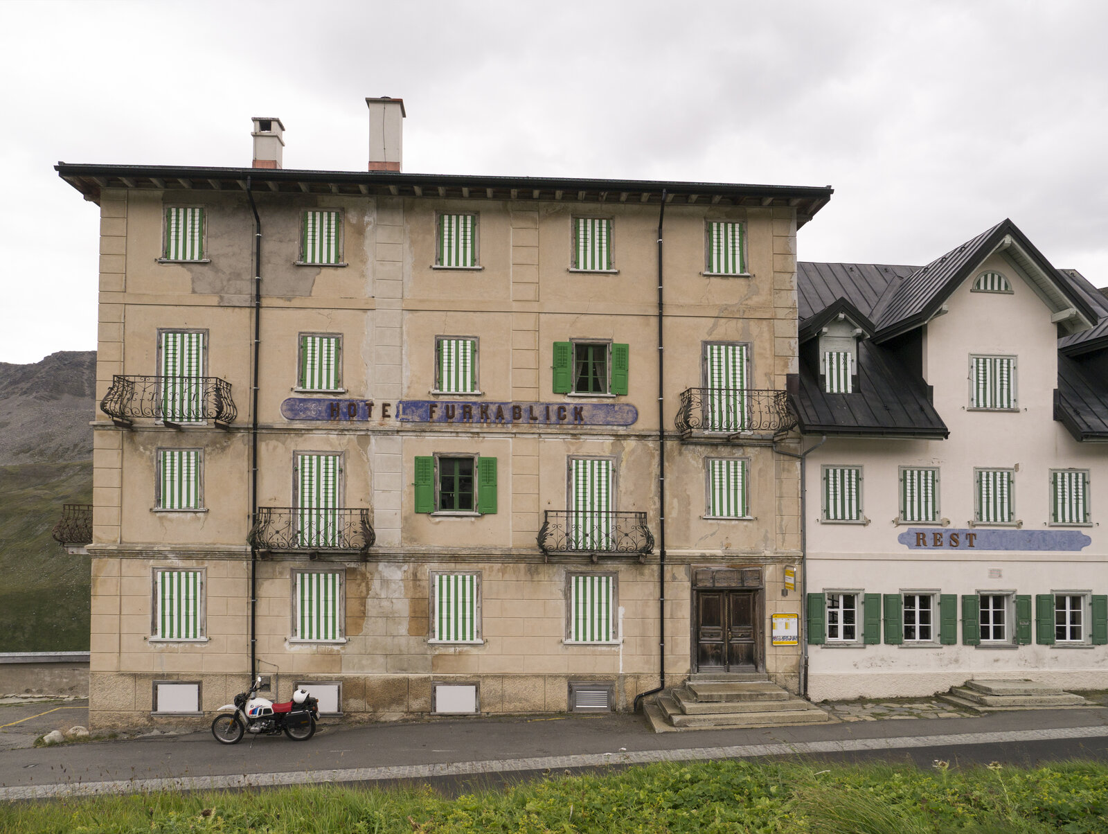 o.T. (Fensterläden)
