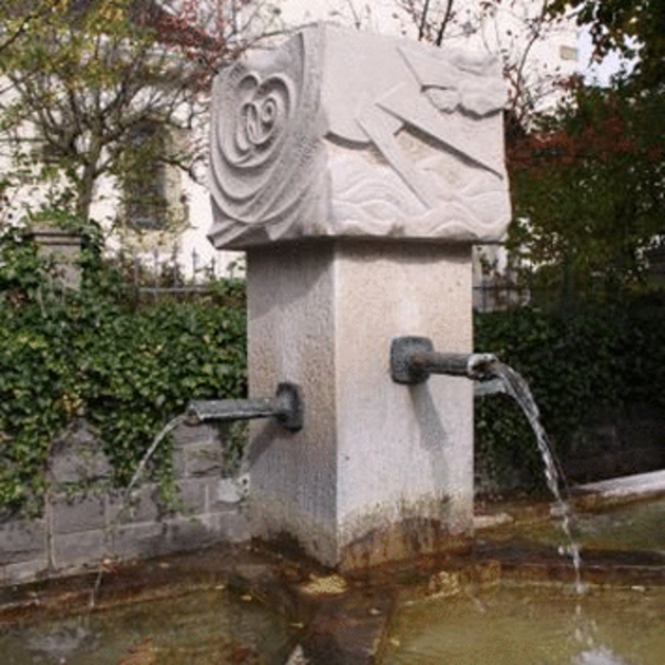Dorfbrunnen